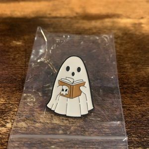 NIP GHOST READING BOOK PIN